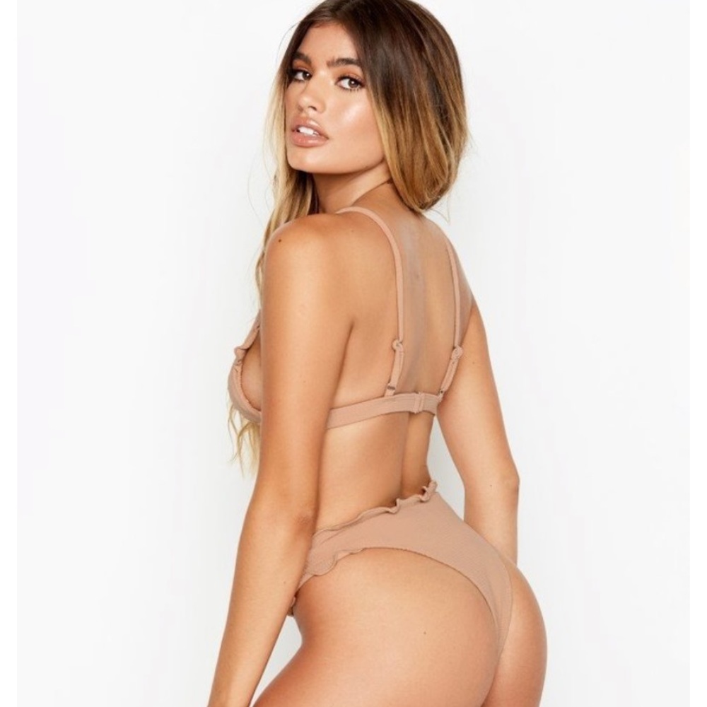 Ris-k Swimwear Haven Set in Pampas Color